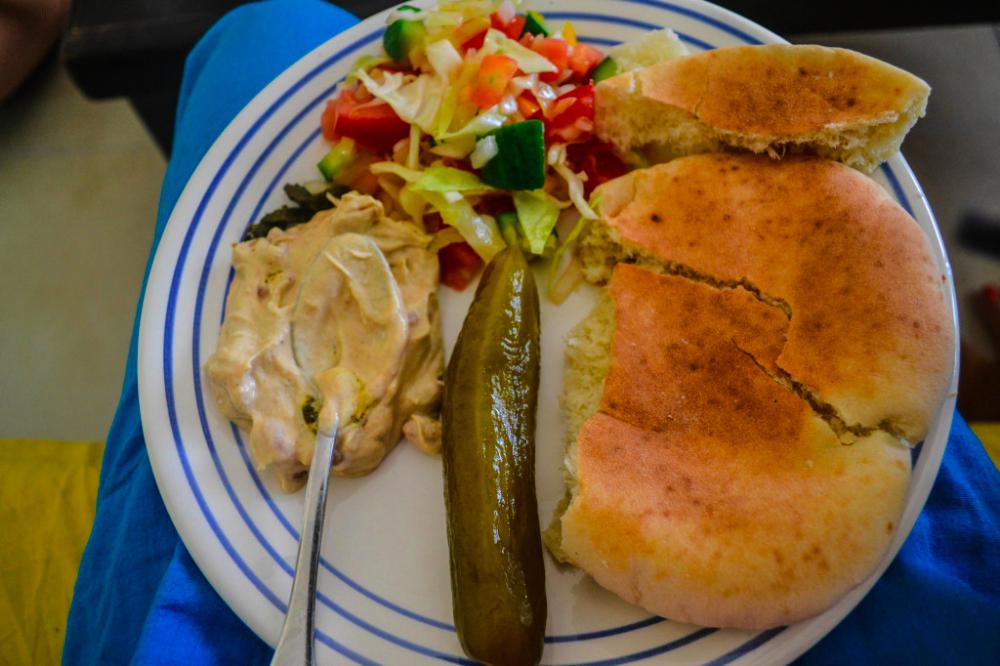 backpacking israel budget