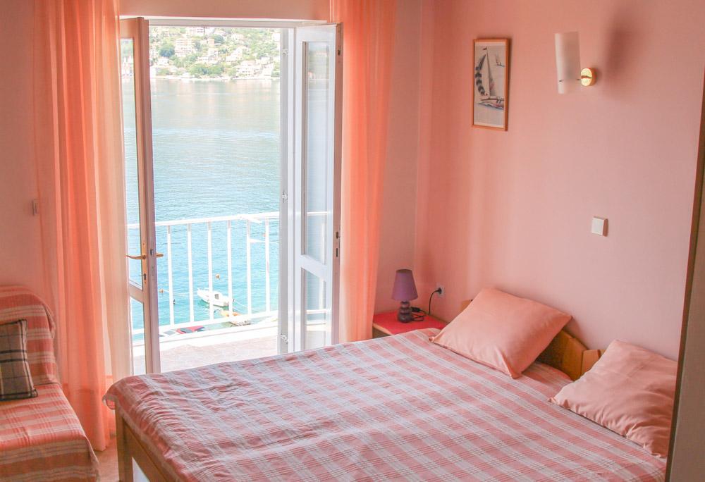 Apartments Okuka, Lepetane, Montenegro