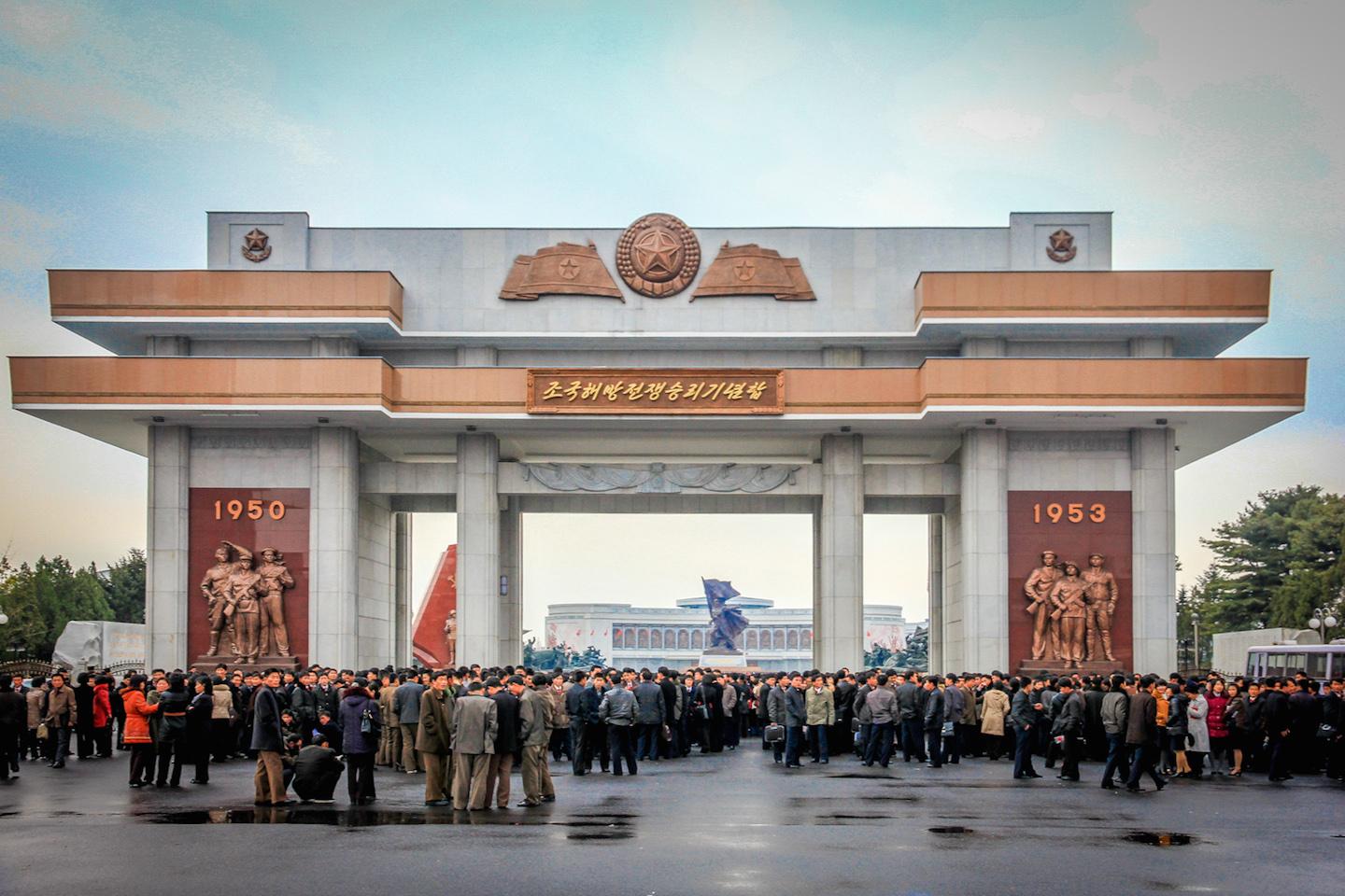 visit North Korea Chinese tour
